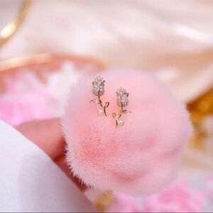 Gold Tone Crystal Rose Stud Earrings with Pearl Drop Floral Dangle NWT